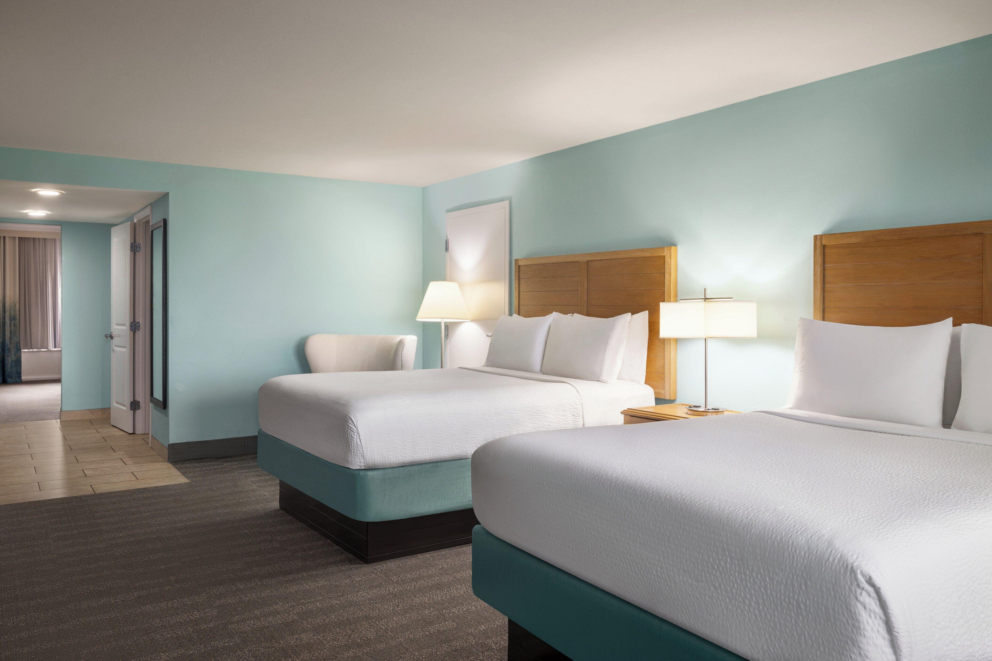 2 Queen Suite Feature Oceanfront